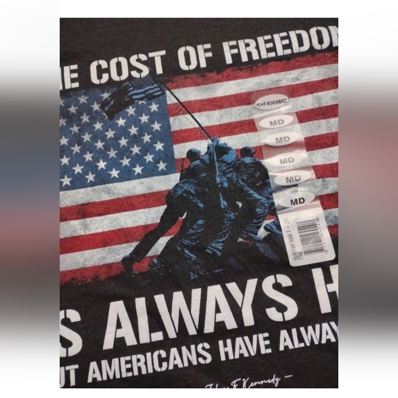 Hold Fast Faith Family Freedom Men’s M Black Graphic Tee Shirt JFK Flag NWT - Picture 3 of 5